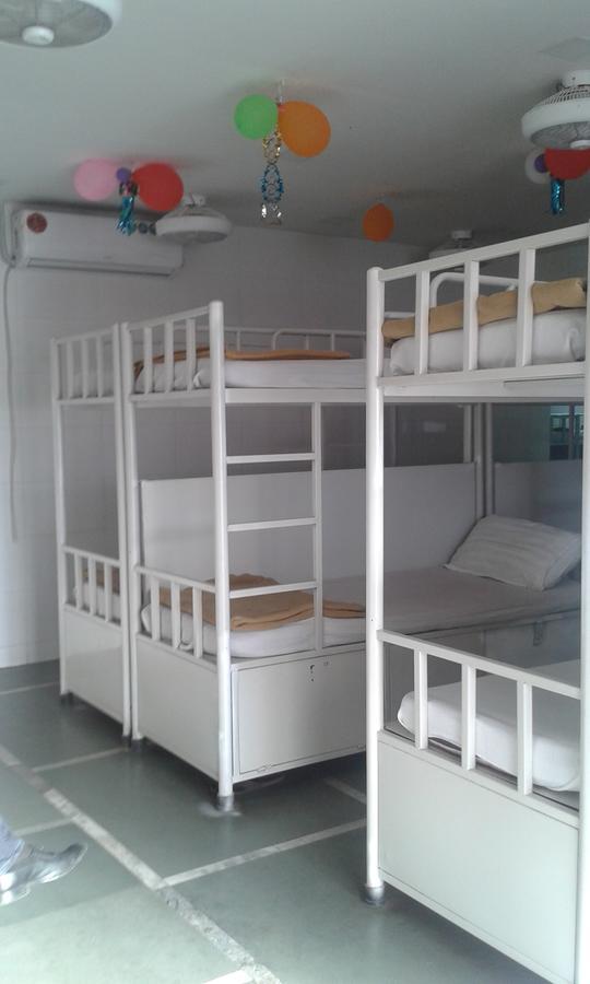 Star Dormitory Mumbai Eksteriør bilde