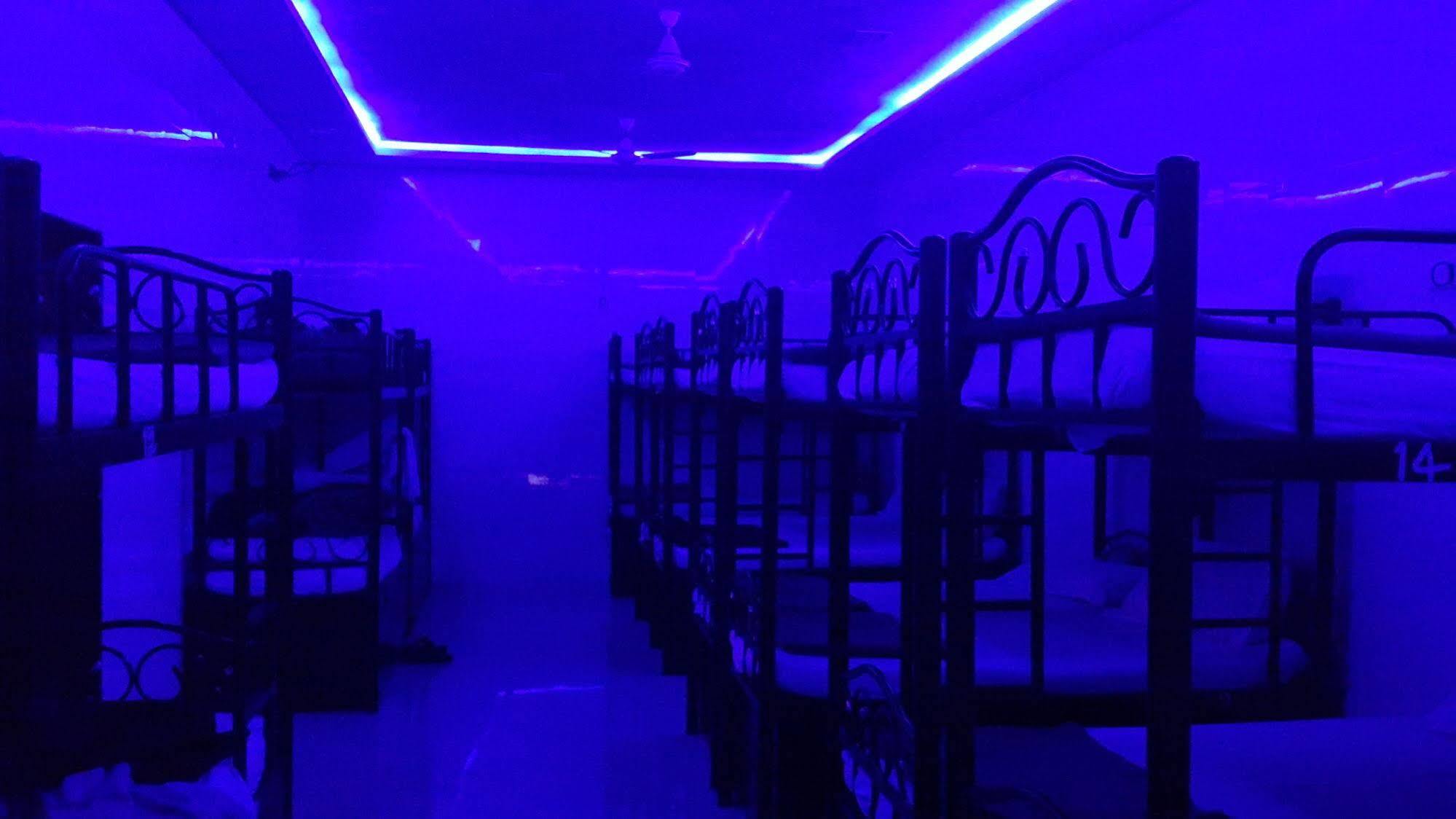 Star Dormitory Mumbai Eksteriør bilde
