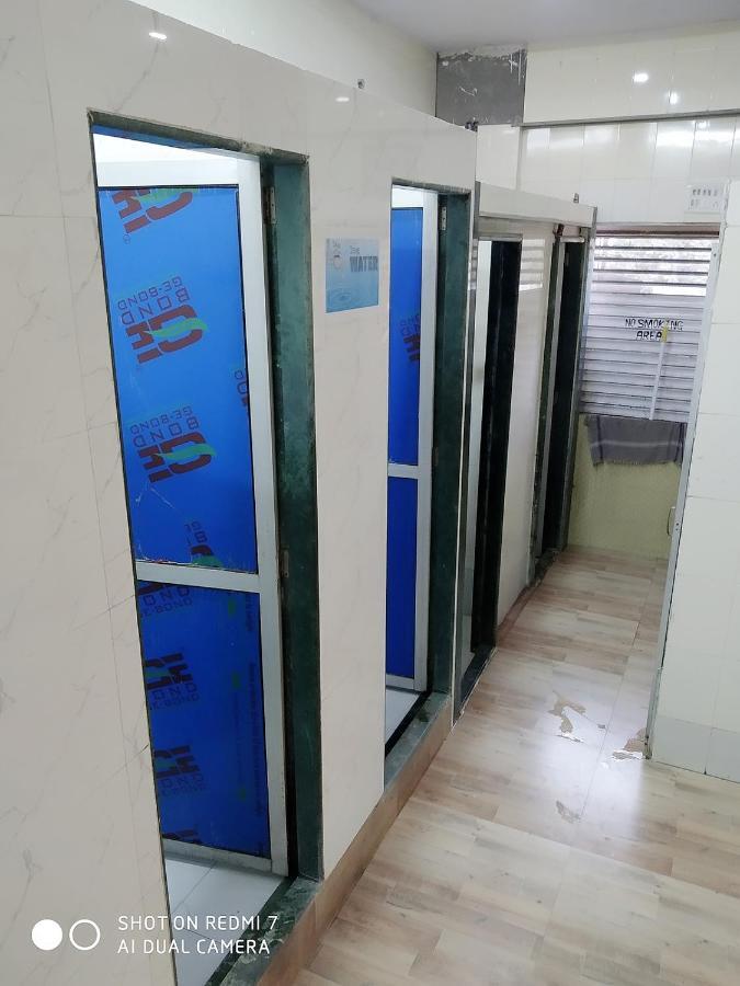 Star Dormitory Mumbai Eksteriør bilde